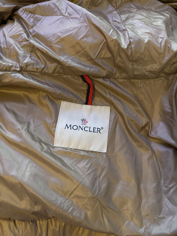 Дамско яке Moncler