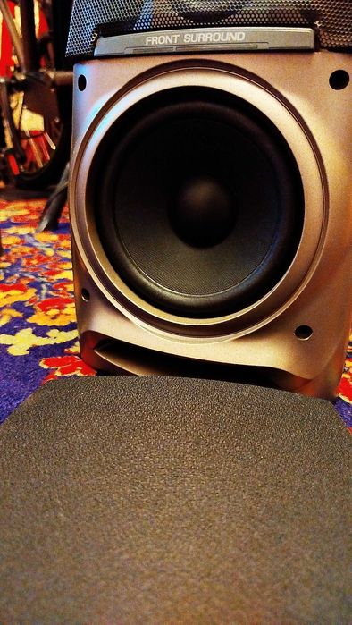 Boxe Aiwa bass-reflex