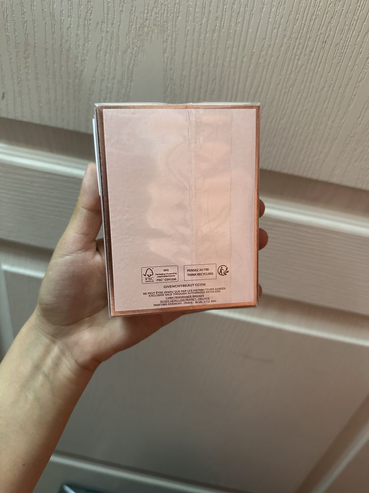 Irresistible givenchy edp rose velvet