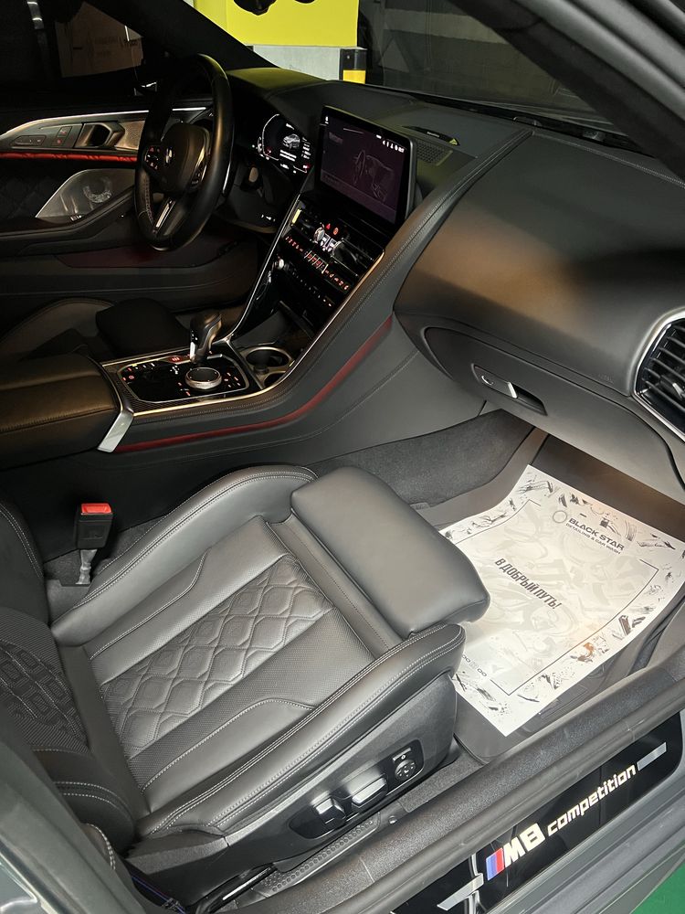 Bmw M8 competition