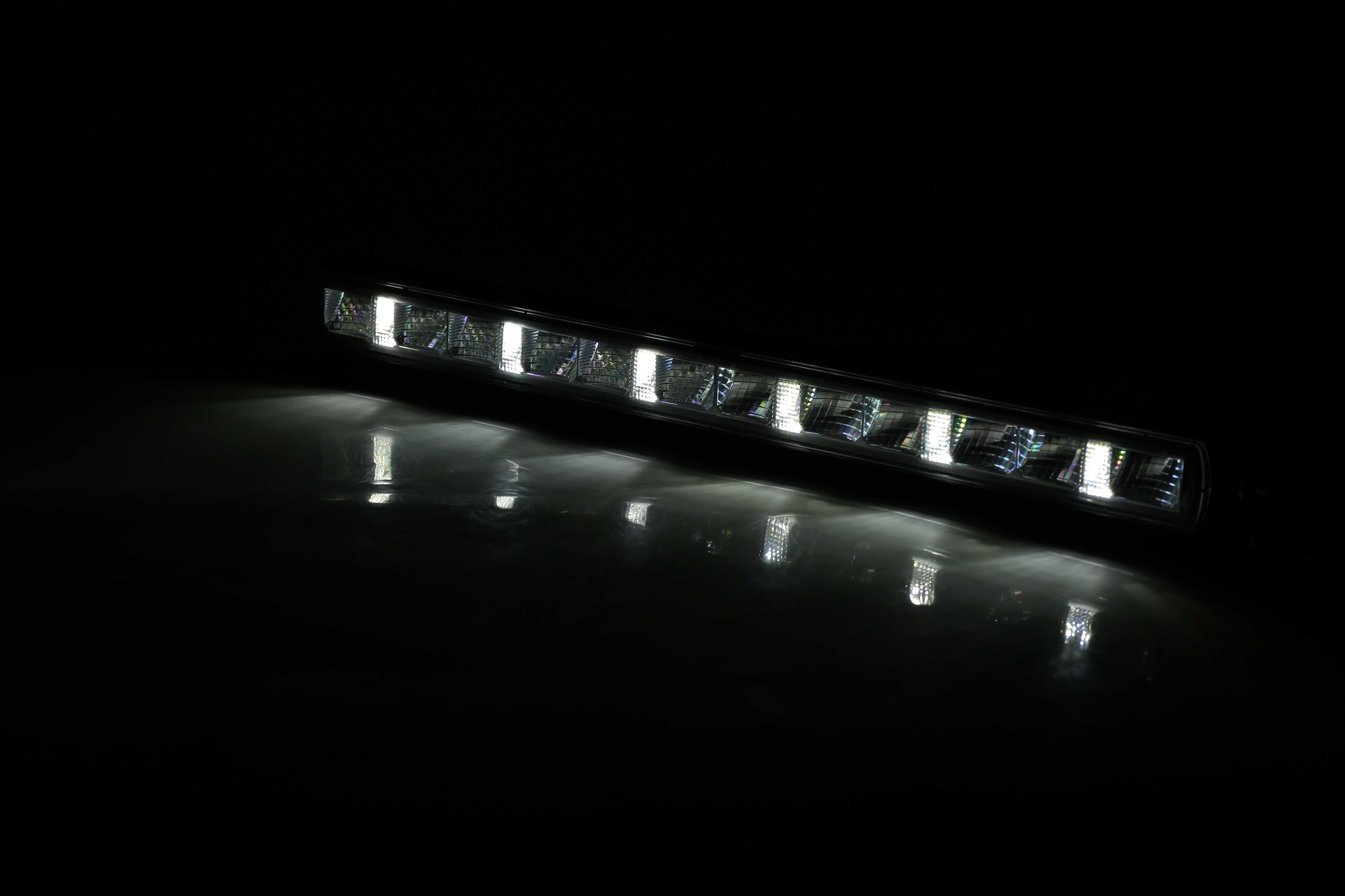 52 См LED Лед Бар с Насоченa Светлина Три Функции Е-Mark 60W 12-24V