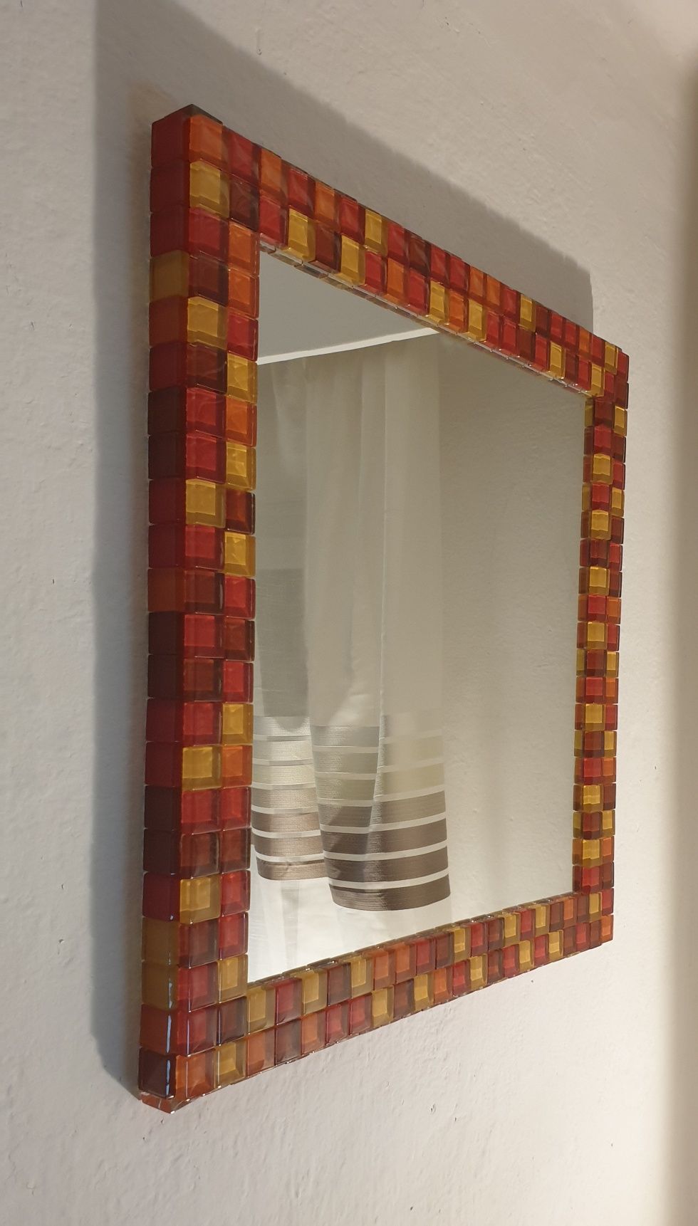 Oglinda din mozaic, masa stejar cu blat din mozaic
