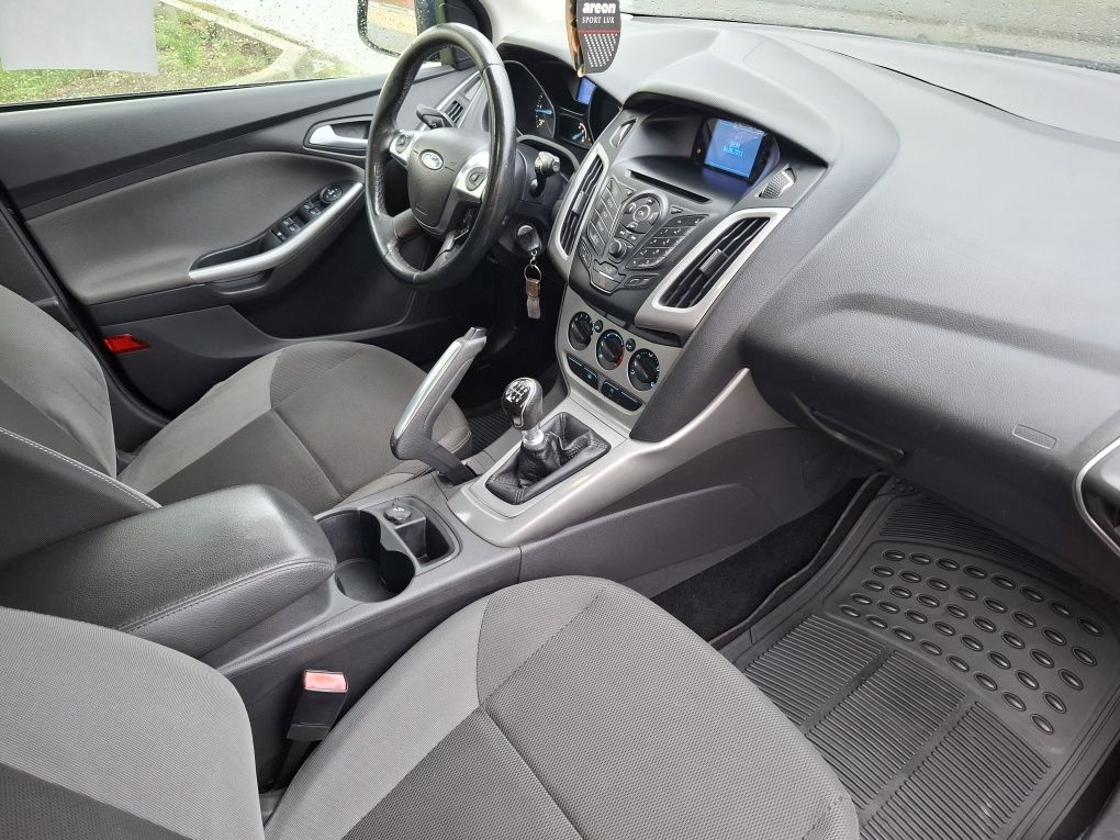 139000 Km Reali/ 2012 E5/ Ford Focus/ Diesel 1.6dci/ Stare Perfectă.