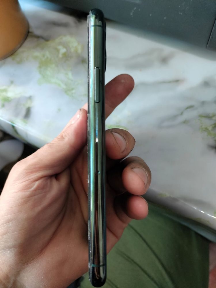 Iphone 11 pro 512гиг