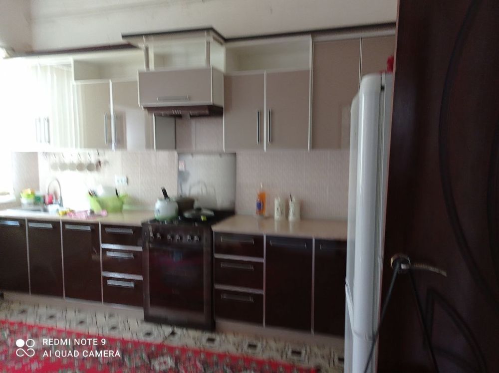 уй сотилади 220кв