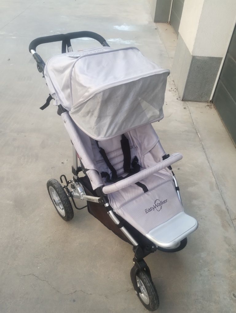 Комбинирана бебешка количка Easy Walker
