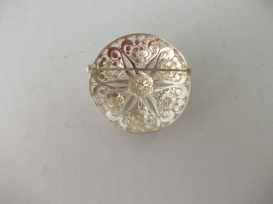 Brosa veche din argint 2