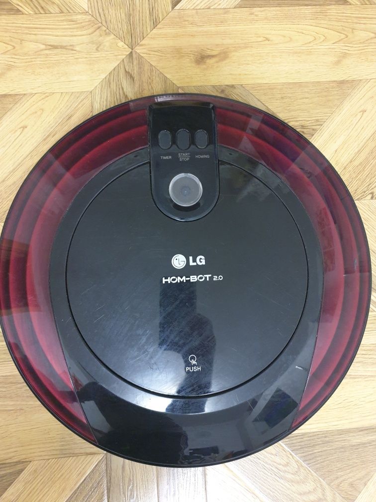 Aspirator robot LG HOM-BOT