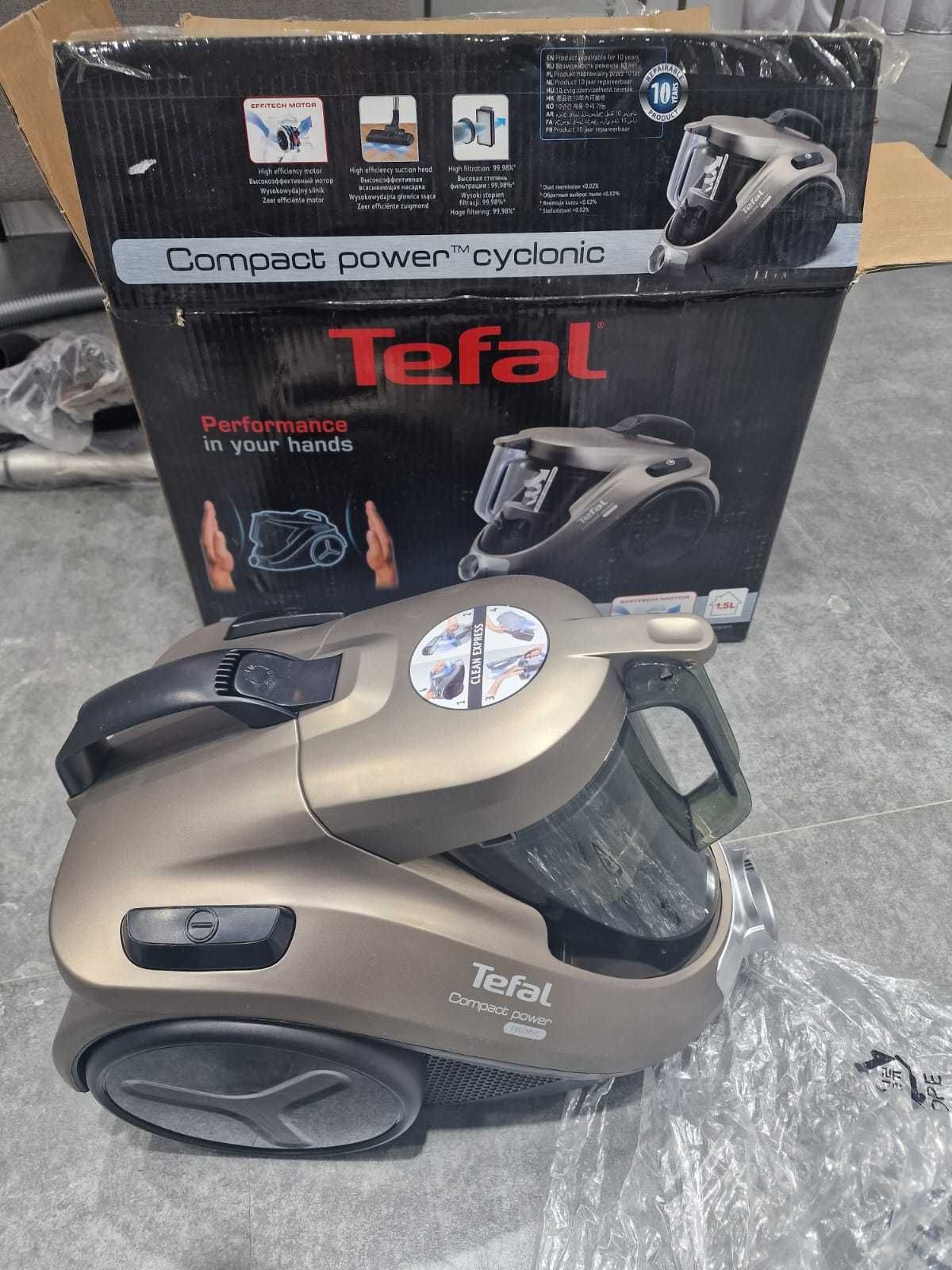 Пылесос Tefal Compact Power Cyclonic TW3786