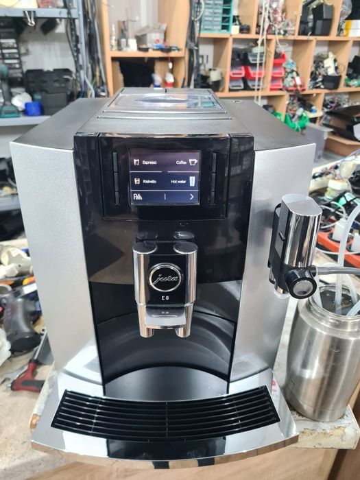 Reparatii  vanzare expresoare cafea jura
