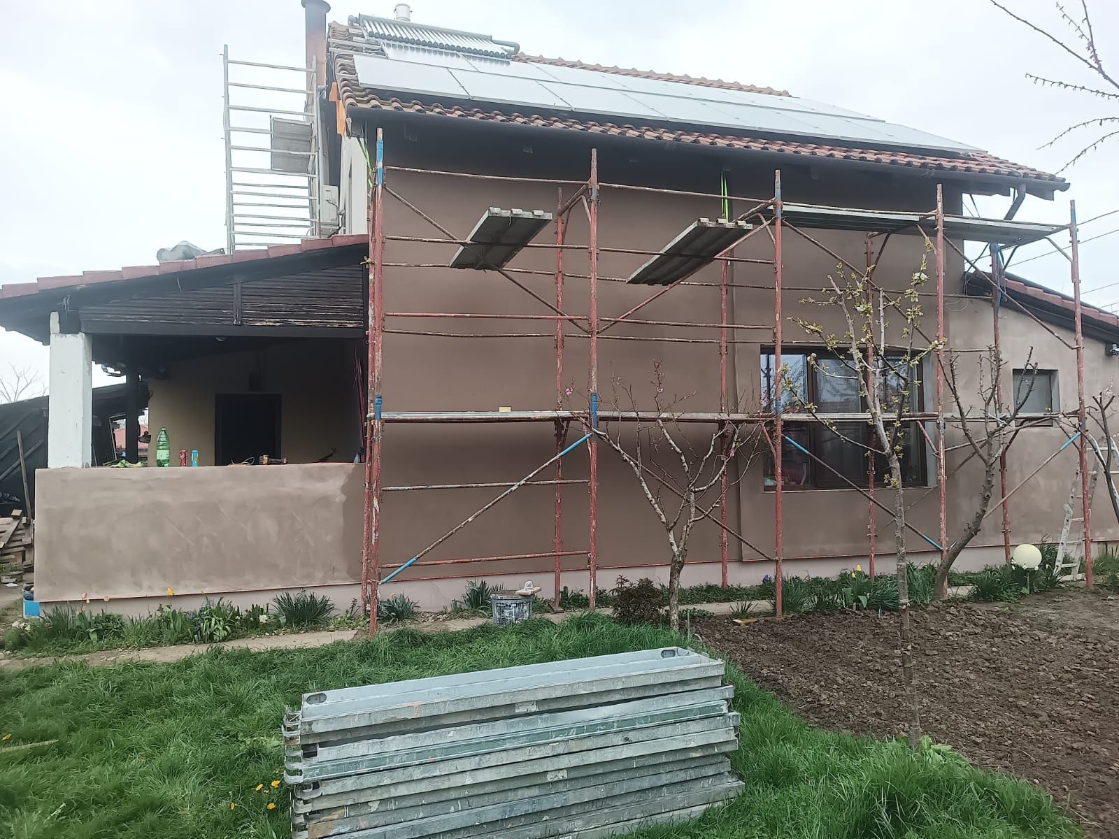Amenajări Interioare și Exterioare