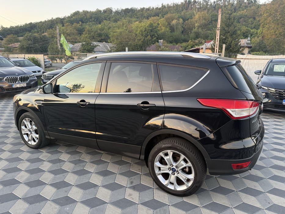 Ford Kuga,An 2013,automata,diesel,Km237000,Navigatie,camera marsarier