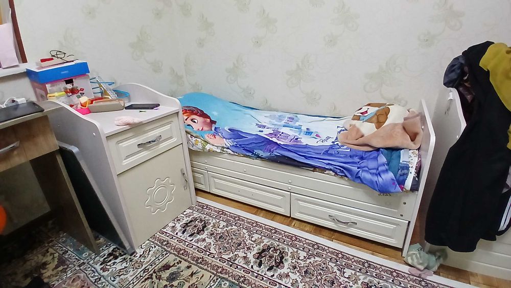 Гостинный гарнитур, детская мебель