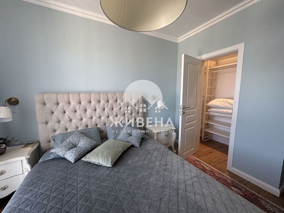 Продава обзаведен 3-стаен апартамент, кв. Бриз, 114 кв.м