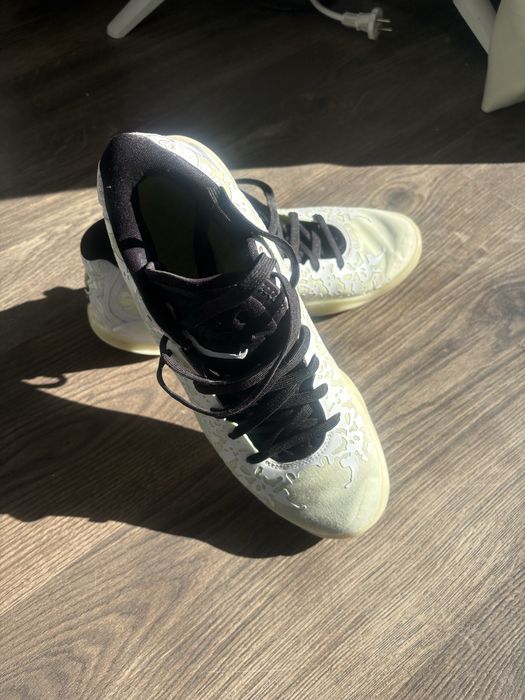 Баскетболни маратонки Nike 42 номер