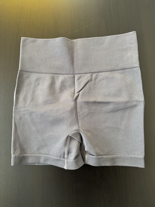Colanti scurti de sala