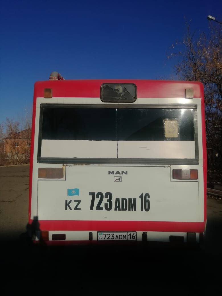Продам автобус MAN-N 202