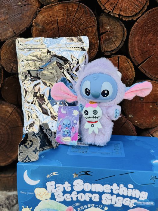 Labubu stitch miniso disney canta si lumineaza