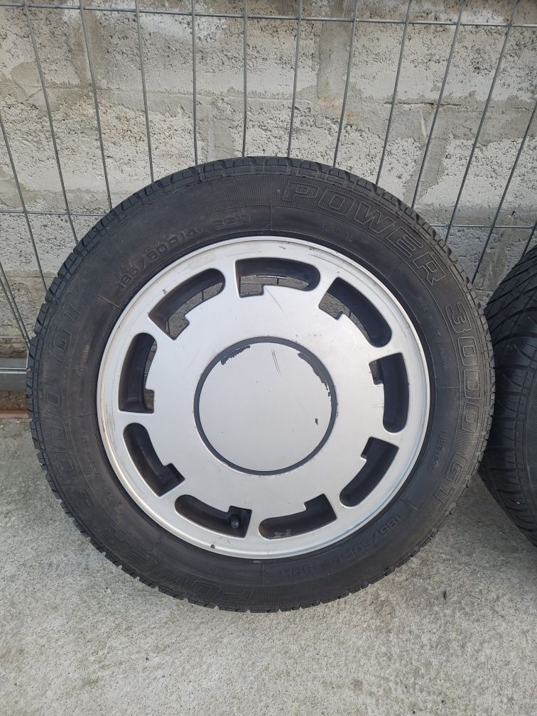 Джанти Pirelli 14 цола , 4х100 ,6j , et38 , 185/60/14 Vw , Bmw e30