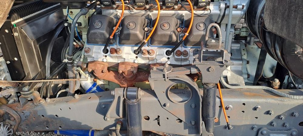 kamaz samasval sotiladi