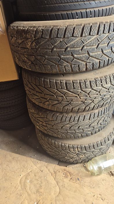 Jante + cauciucuri de iarna demoantate dupa mercedes  glle 2017