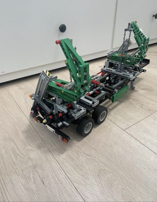 LEGO Technic 42078 Mack