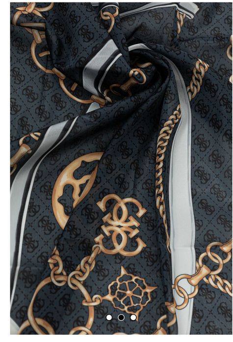 Дамски шал Guess