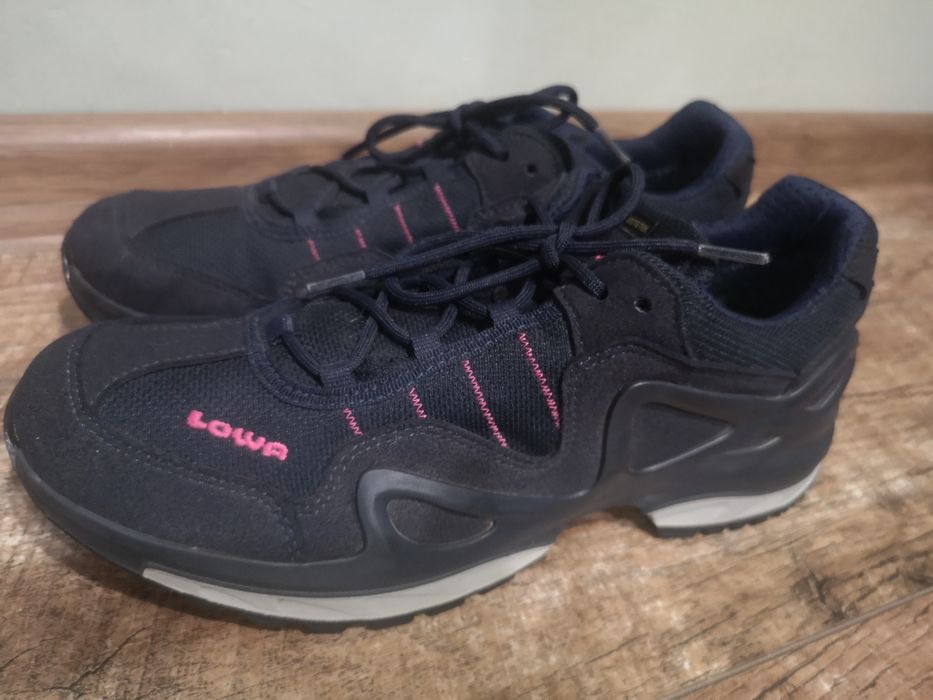 Lowa, оригинални обувки, номер 41