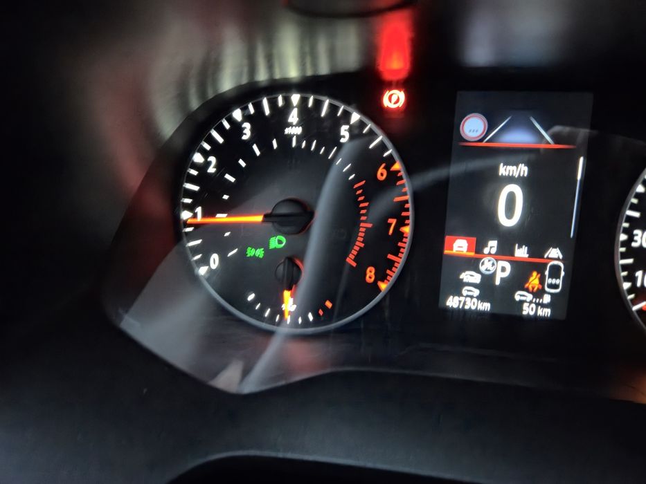 Renault captur 2022 49.000km hybrid