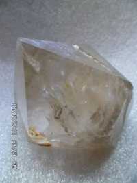 Горный хрусталь прозрачный кристалл