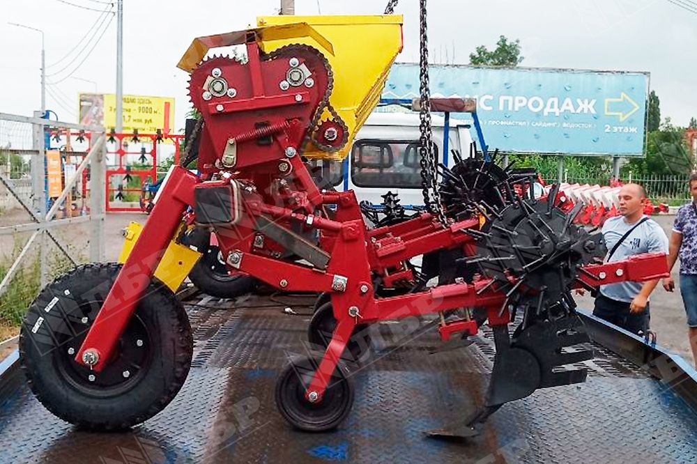 Культиватор-окучник навесной КОН-2,8А