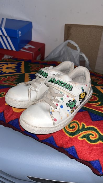 Отдам обувь бесплатно