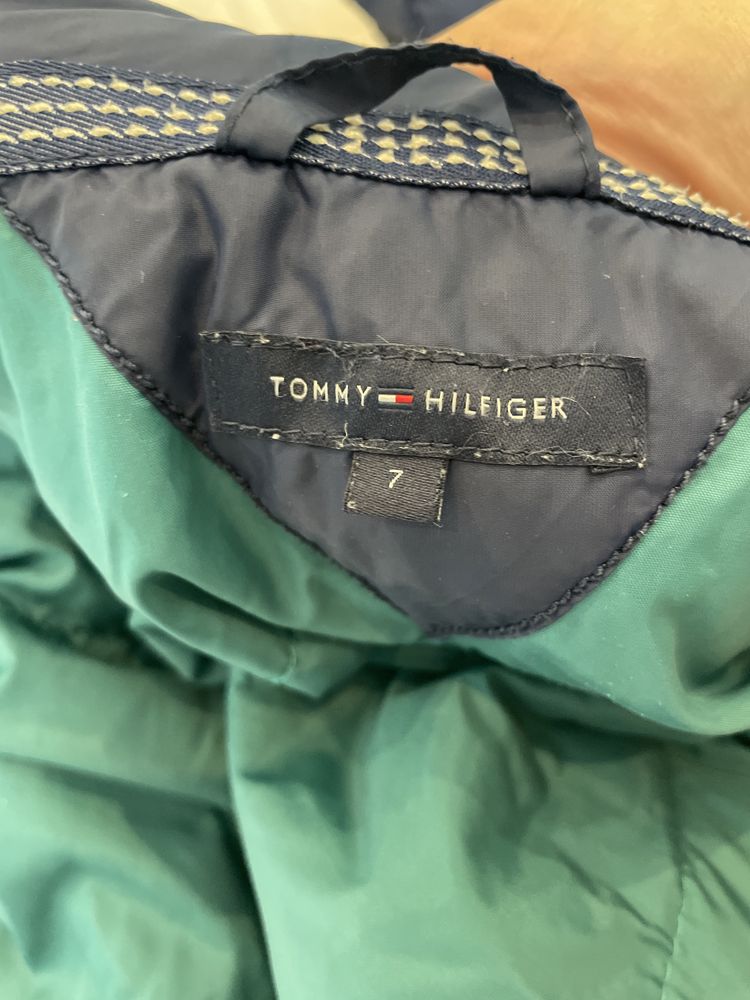 Tommy Hilfiger куртка оригинал