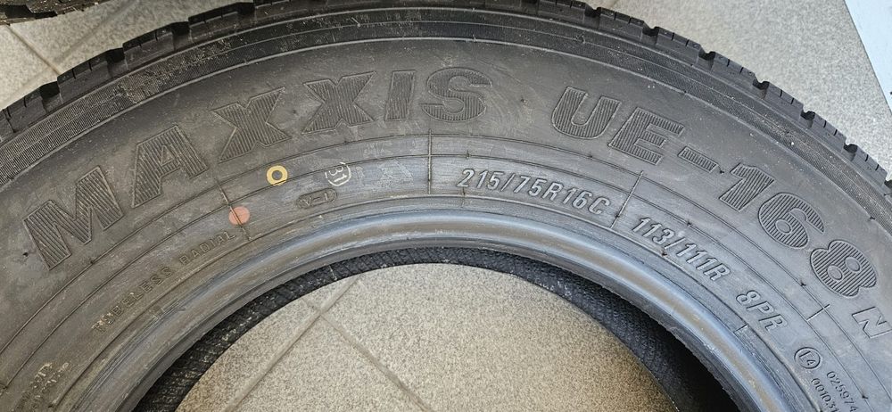 215 75 16 C Maxxis Trucmaxx noi