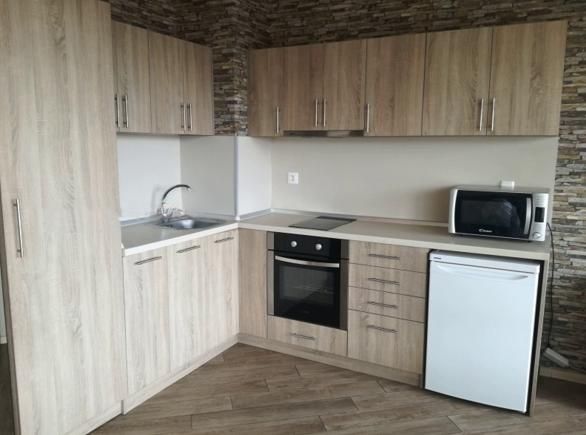 Дава се под наем Двустаен апартамент в София, Студентски град - 55 кв.м за 549 € - Снимка #1