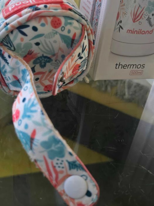 Термос бебешки и чантичка