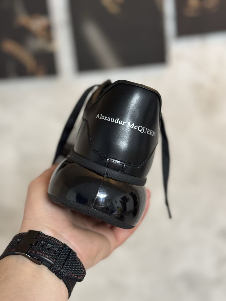 Adidasi Barbati Alexander Mcqueen Full Black Silicon!