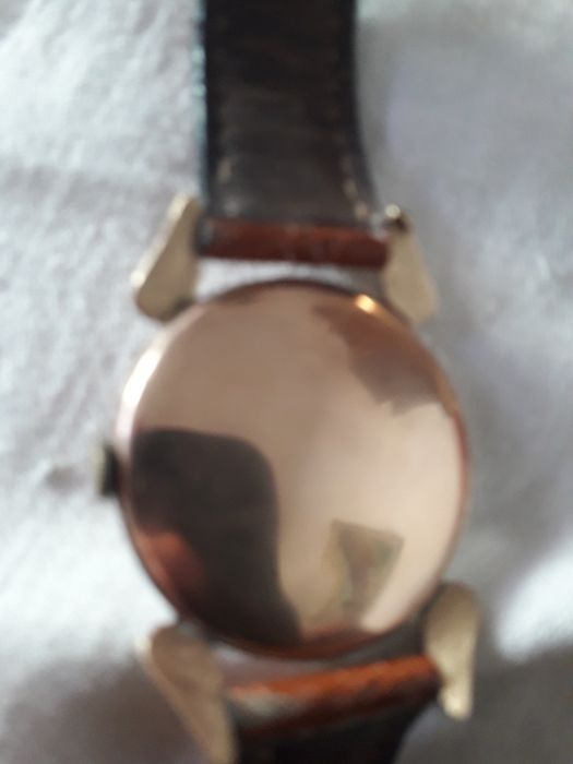 Vand ceas mecanic aur