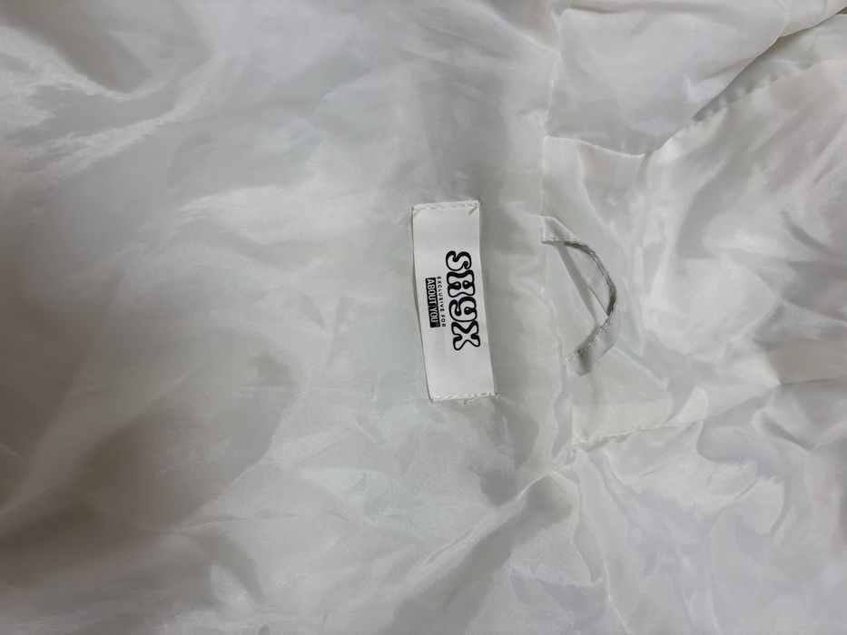 Продавам дамско яке About you