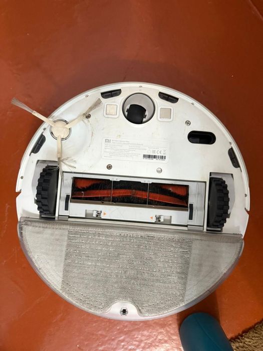 Робот пылесос от ком/ ксиоми