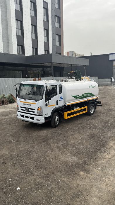 Комфорт Водавоз 8тон(поливомоечная автомобил)