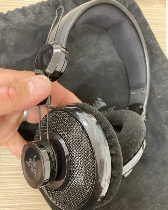 Casti gaming RAZER cu fir