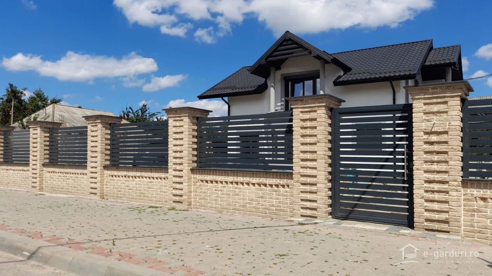 Garduri și porți stil jaluzea șipcă metalică tabla cutata