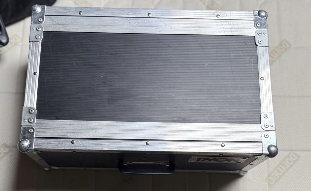 Case profesional Thon