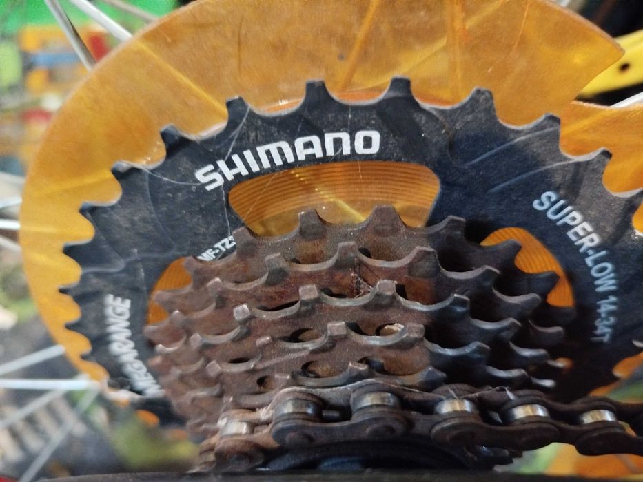 Bicicleta MTB full suspension Raptor First Bike Design