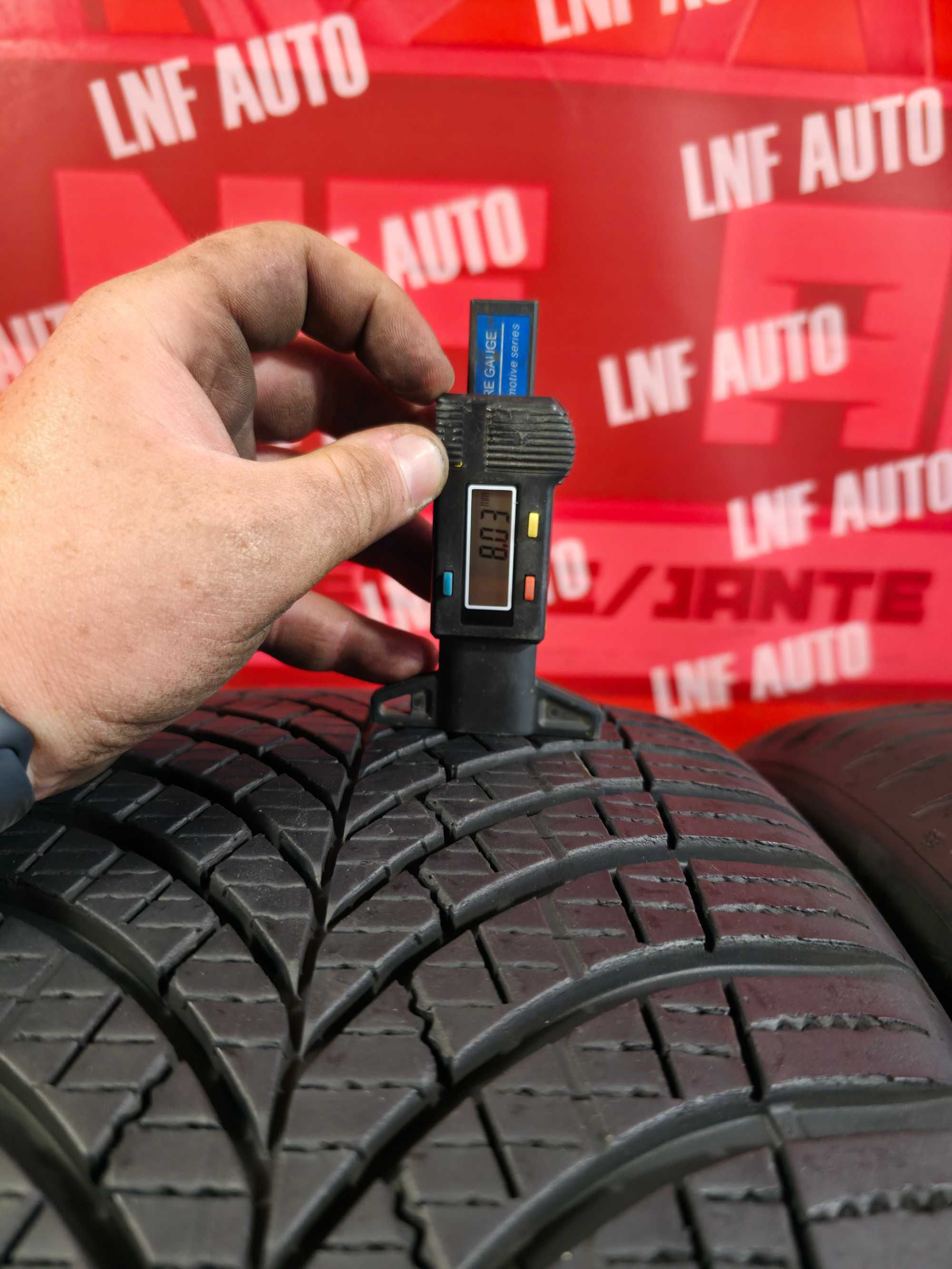 Anvelope VARA IARNA - 235/40/19 - GoodYear - CA NOI - DOT 3424 !