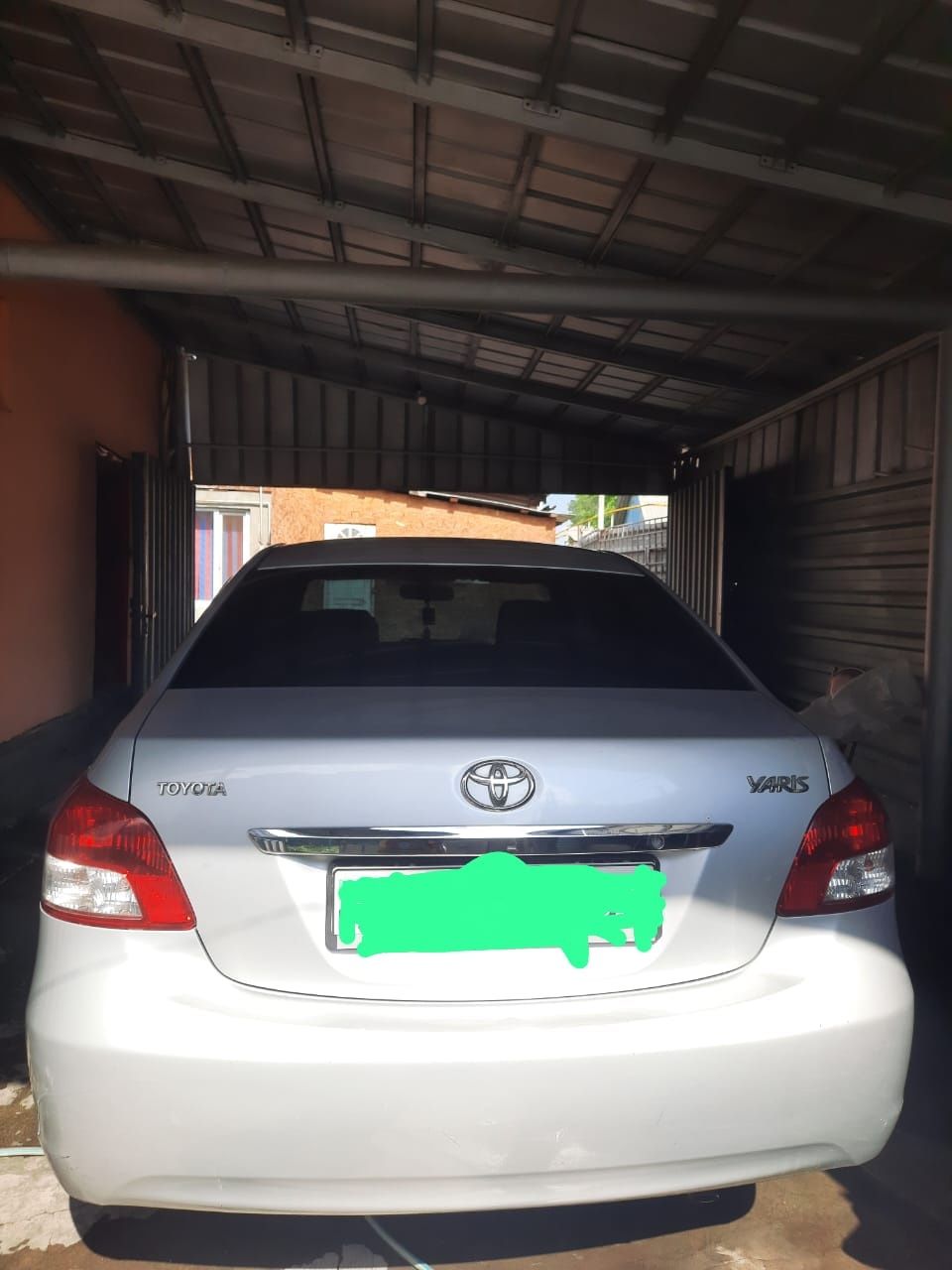 Продам  Toyota  Yaris  2008 г