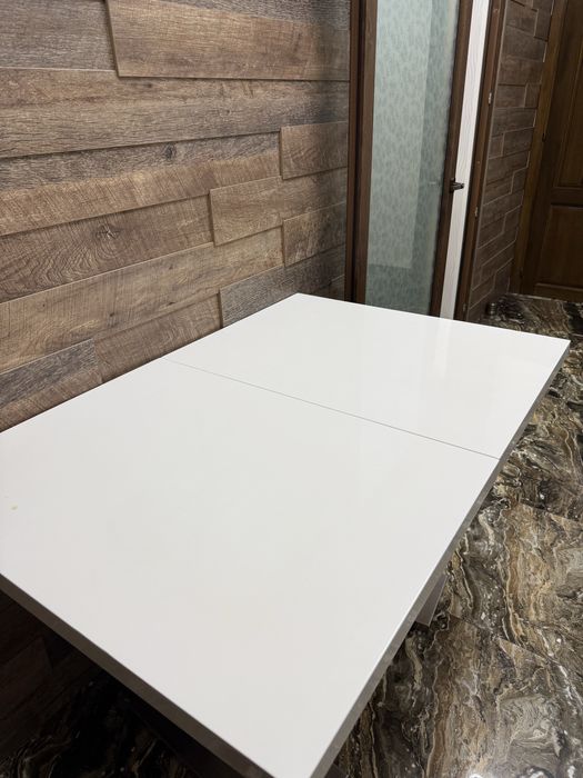 Masa si scaune bucatarie