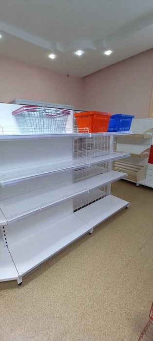 Торговый металлический стелаж широкий выбор, стелаж, витрина