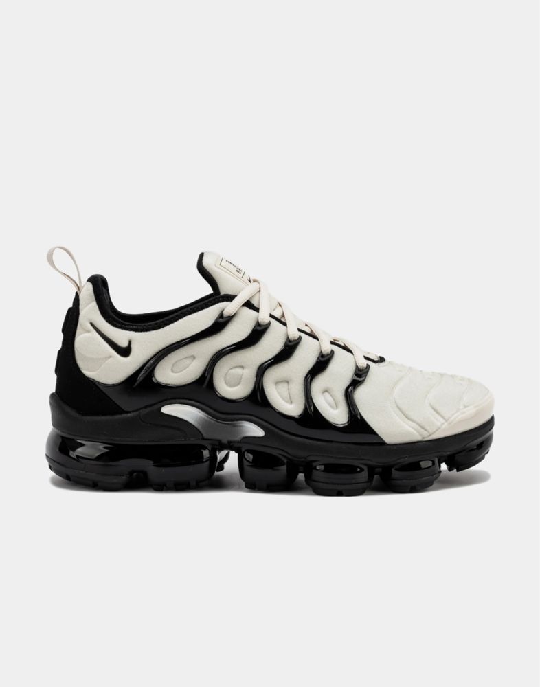 Nike Vapormax plus black/white